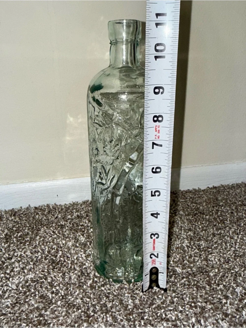 Tell green/aqua color glass bottle daisy flowers and vines pattern 11” height